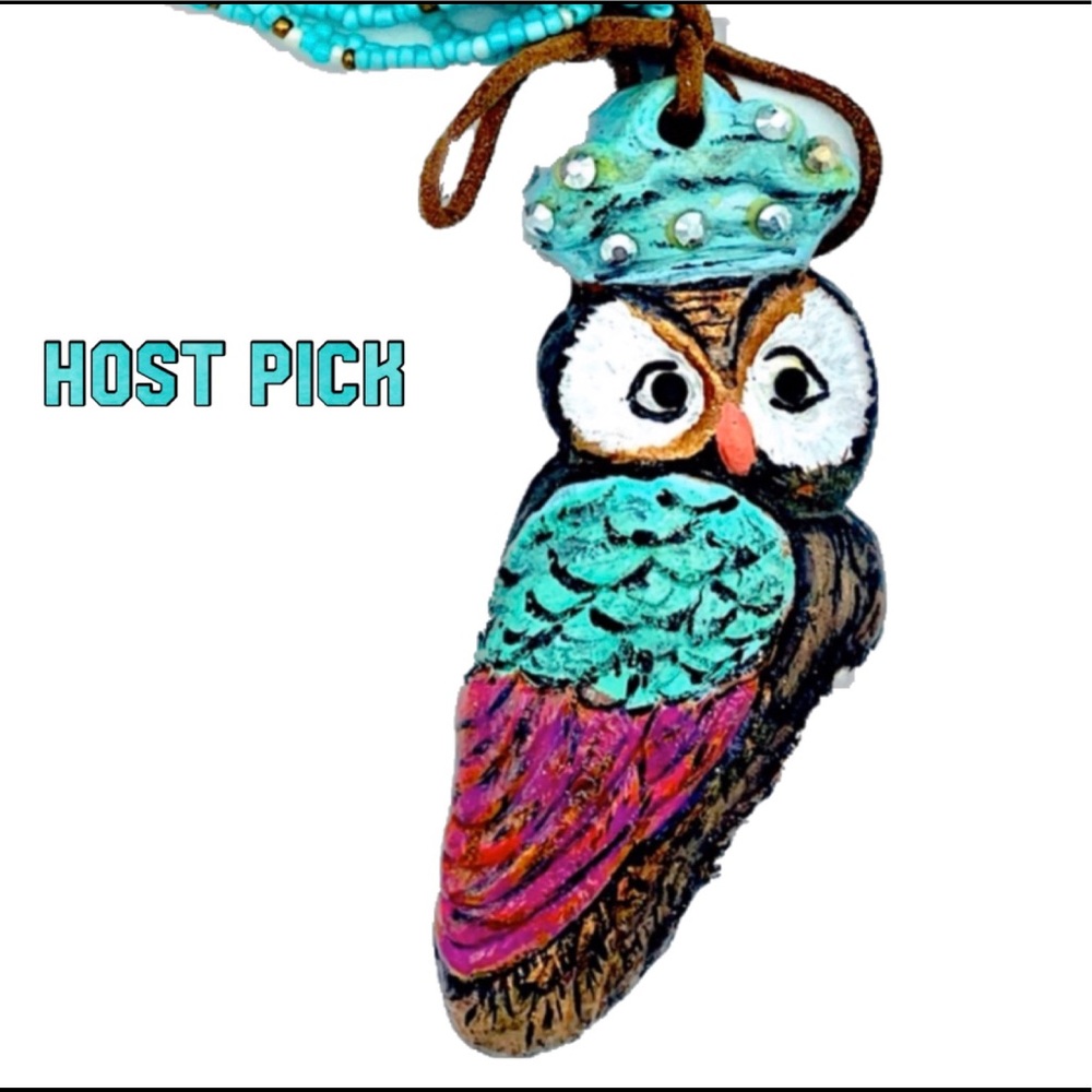 HOST PICK Queen owl necklace hand sculpted
